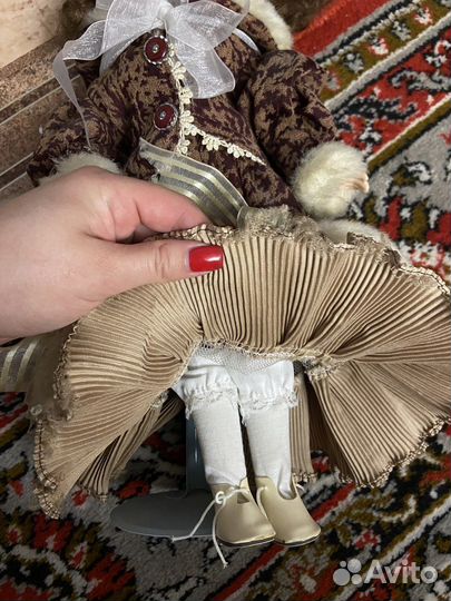 Кукла фарфоровая антикварная