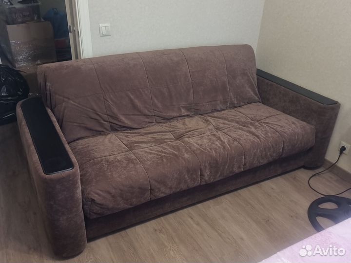 Диван прямой раскладной