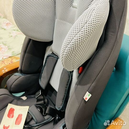 Автокресло бустер Cam 9-36кг