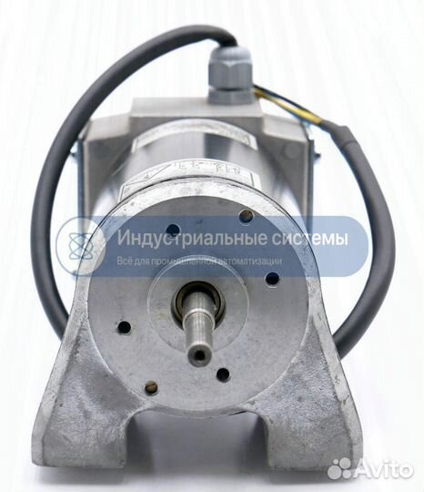 Сервомотор Lenze PM 13.121.55.3.5.0 0.2kW