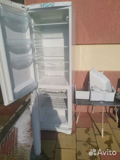 Холодильник indesit бу