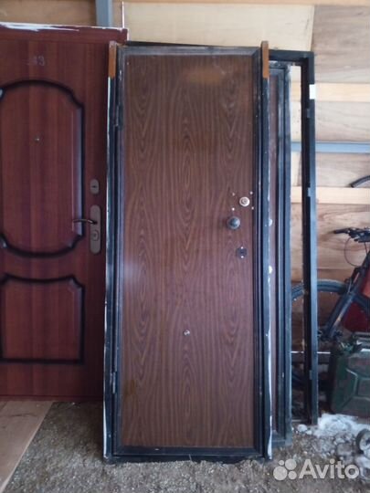 Дверь входная бу