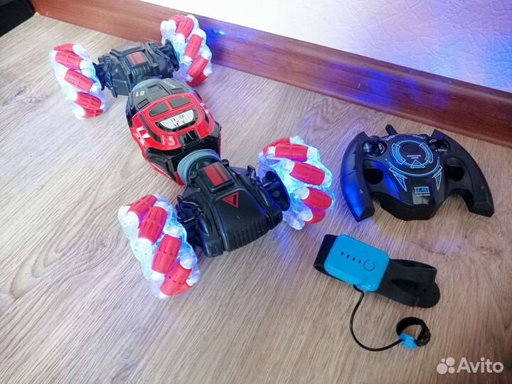 Машинка на пульте