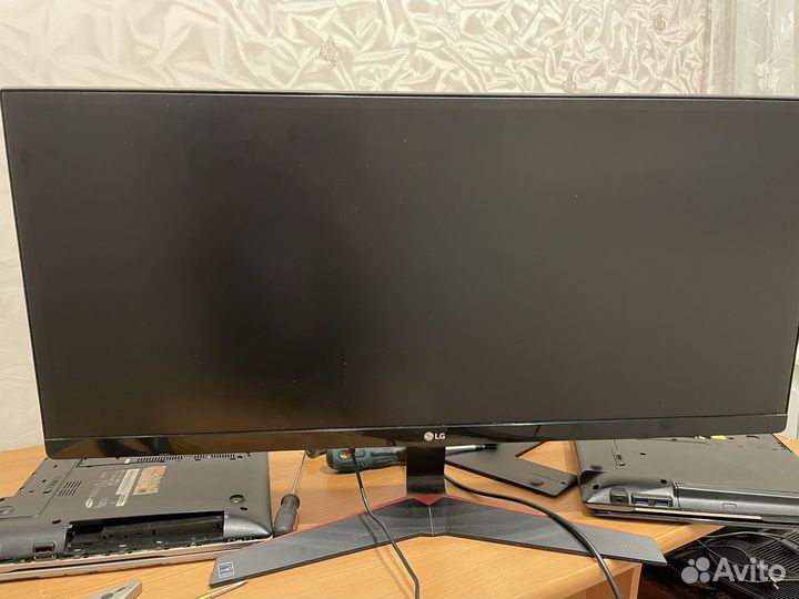 Монитор LG 29UM69G- B