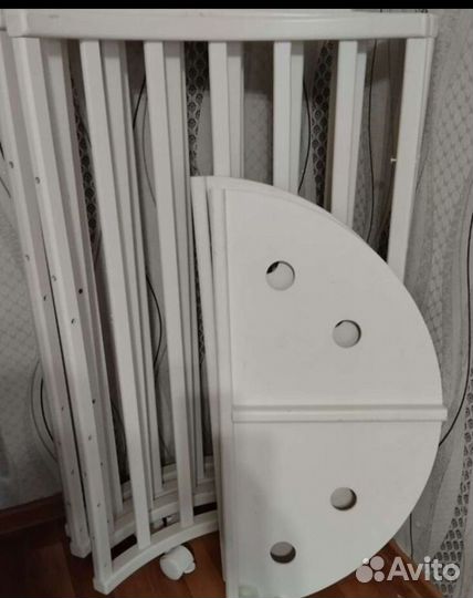 Кроватка для новорожденных