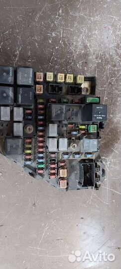 Блок предохранителей на Cadillac SRX