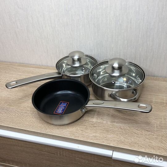 Новый набор кастрюль Attribute