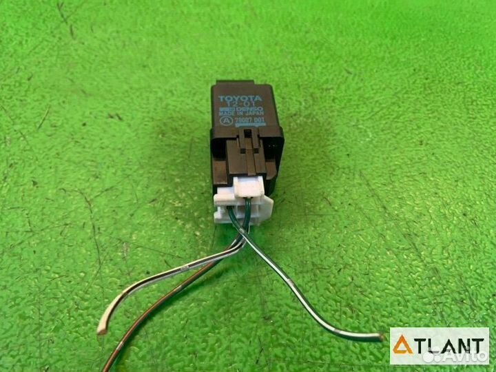 Реле поворота toyota grand hiace