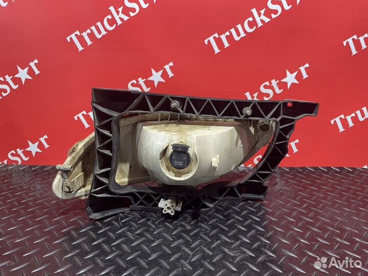 Фара противотуманная правая Daf XF106