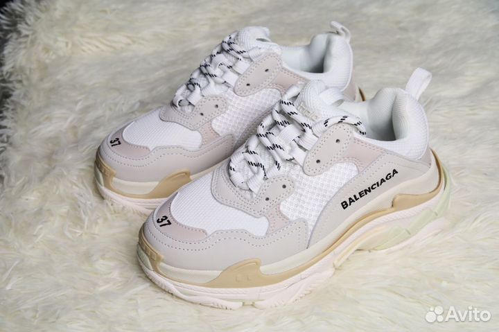 Кроссовки Balenciaga Triple S