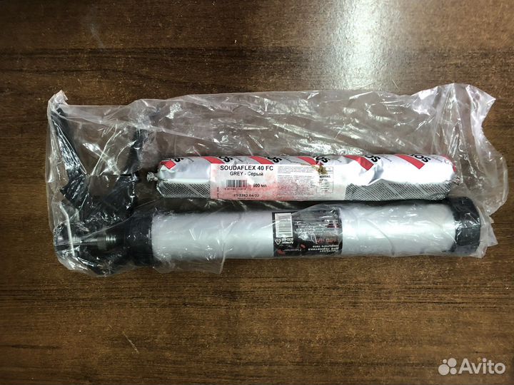 Шприц под герметик кровельный 600 мм