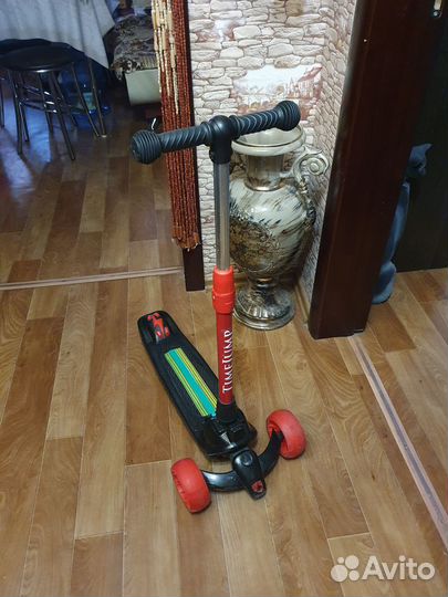 Самокат детский трехколесный бу