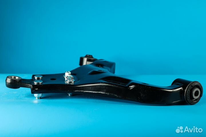 Рычаг передний Tucson 2004