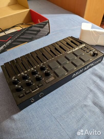 Миди клавиатура akai pro mpk3 mini