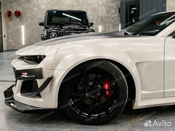 Двухсоставные кованые диски R20 на Camaro