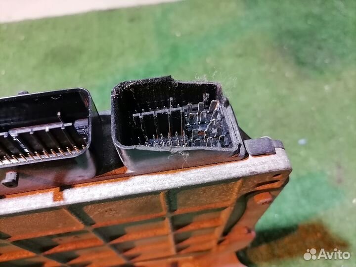 Блок управления двигателем 89661-3T820 Toyota Camr