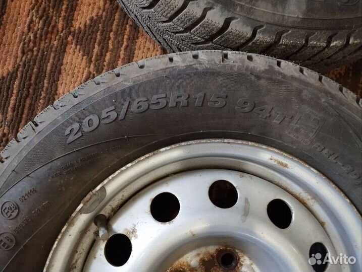 Колеса зимние 205/65 R15