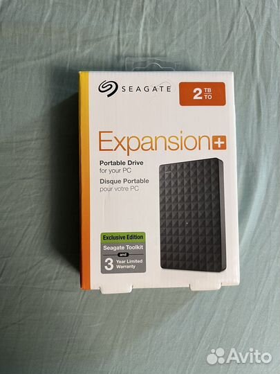 Жесткий диск Seagate Expansion 2TB