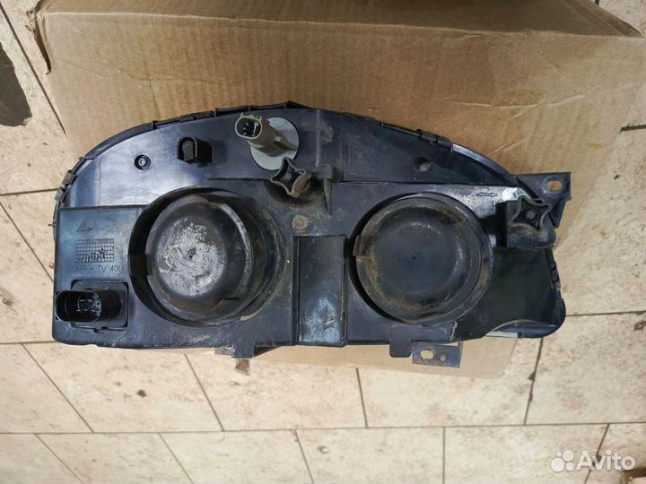 Фара передняя левая Chevrolet Niva