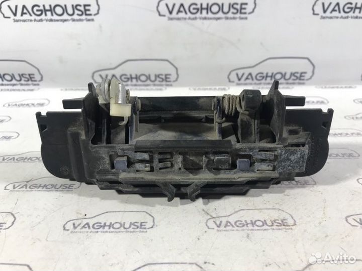 Ручка двери внешняя задняя правая Audi A6 C5 4B