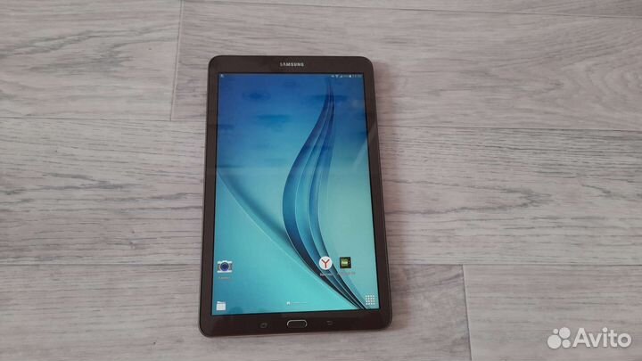 Samsung galaxy tab E 9.6
