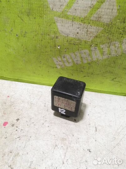 Реле Субару Форестер 10