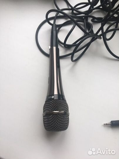 Микрофон Lg