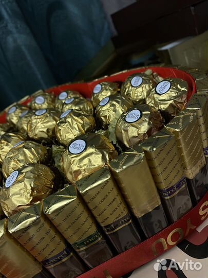 Сладкий подарок девушке маме