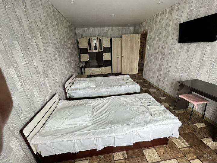 Комната 15 м² в 4-к., 2/5 эт.