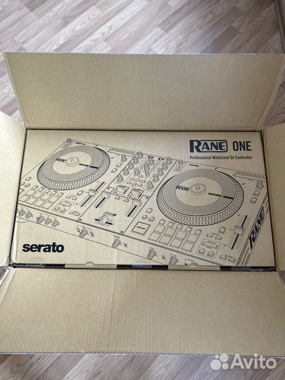 Dj контроллер Rane One