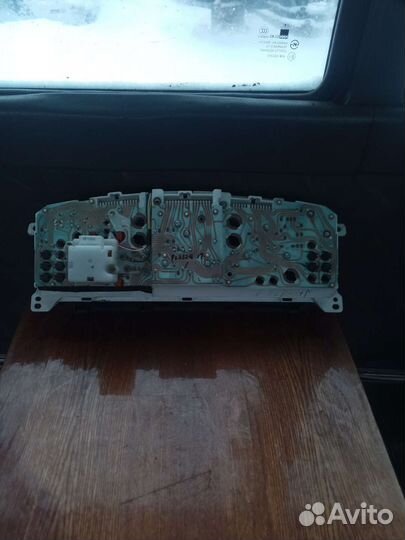 Панель щиток приборов Mazda Xedos 9 2.5 ат