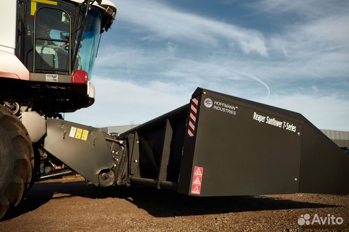 Жатка Hoffmann ReaperSunflower 7-series, 2023