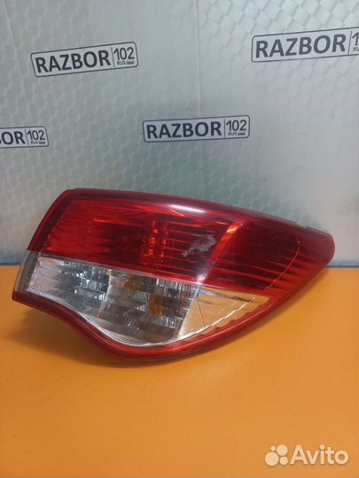 Фонарь правый наружний Nissan Almera G15