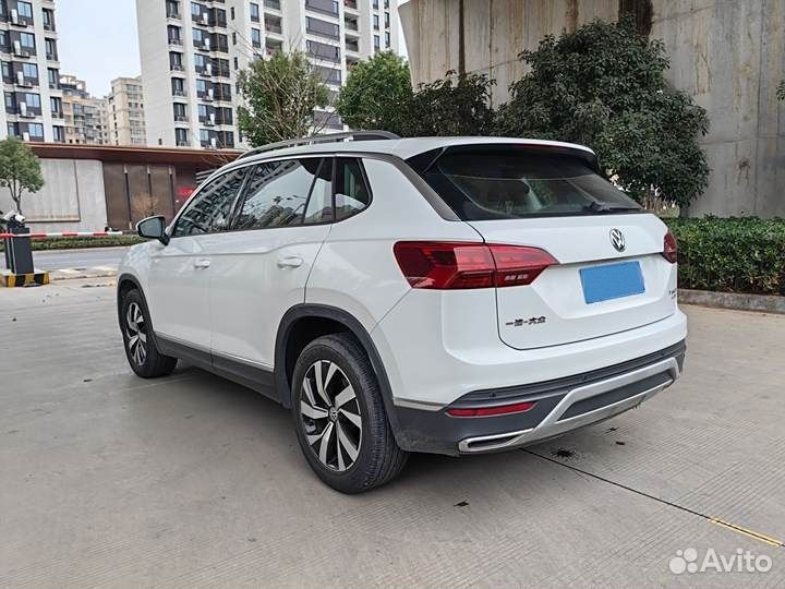 Volkswagen T-Cross 1.5 AMT, 2020, 49 000 км