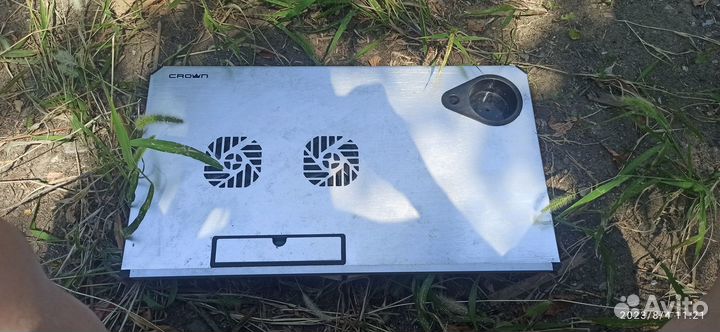 Столик для ноутбука