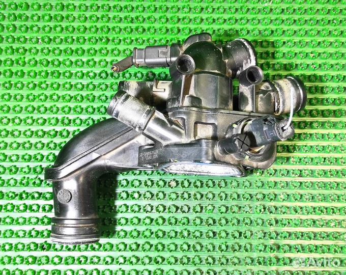 Корпус термостата V754184680 Peugeot 207 I (2006-2