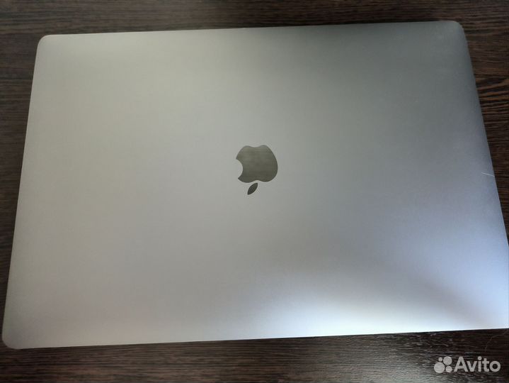 Apple MacBook Pro 16 2019 i7 16/512