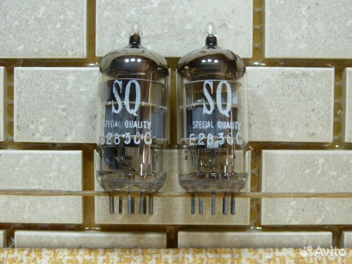 Itub E283CC Philips SQ Nos Пара ламп винтаж