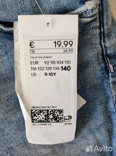 Новый джинсовый полукомбинезон шорты H&M 134-140