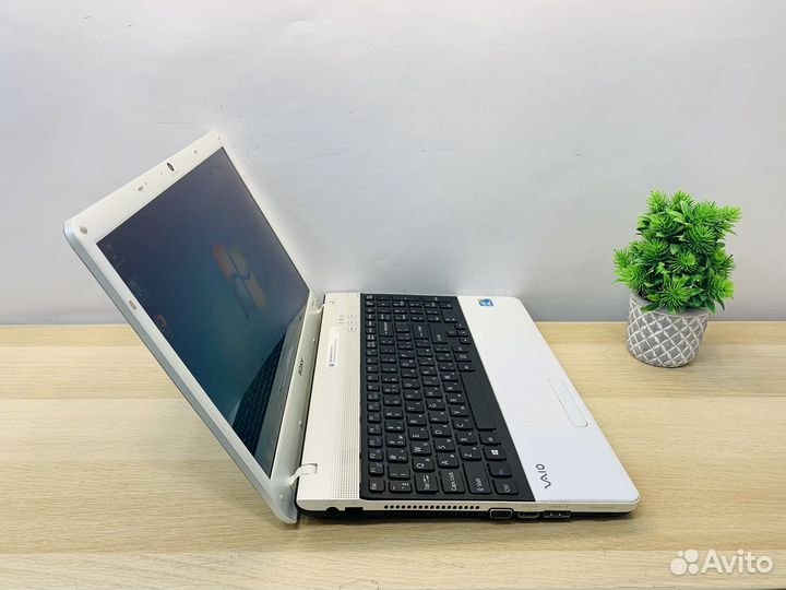 Ноутбук Sony Vaio