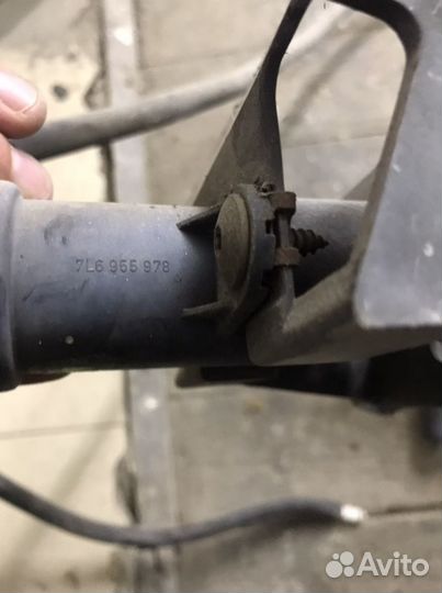 Форсунки омывателя фар Volkswagen Touareg 02-07