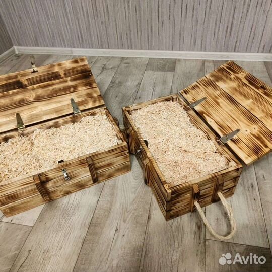 Ящик деревянный подарочный