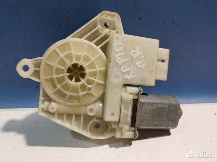 Моторчик стеклоподъемника передний правый Skoda