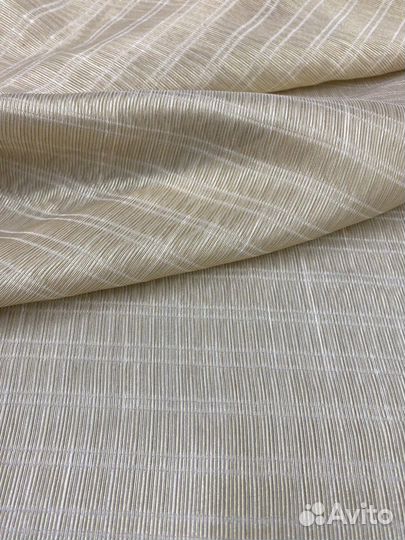 Ткань вуаль с горизонтальными полосами