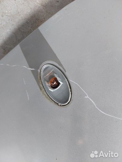 Крыло правое переднее Peugeot 206