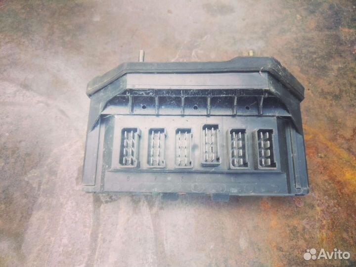 Монтажный блок ваз 2107