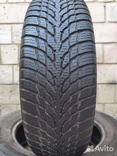 Nokian Tyres WR Snowproof 185/65 R15 88T