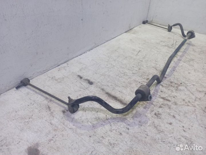 Стабилизатор задний