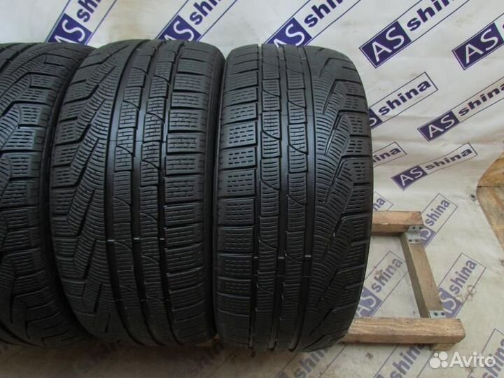 Pirelli Winter 210 SnowControl Serie II 245/45 R17 88R