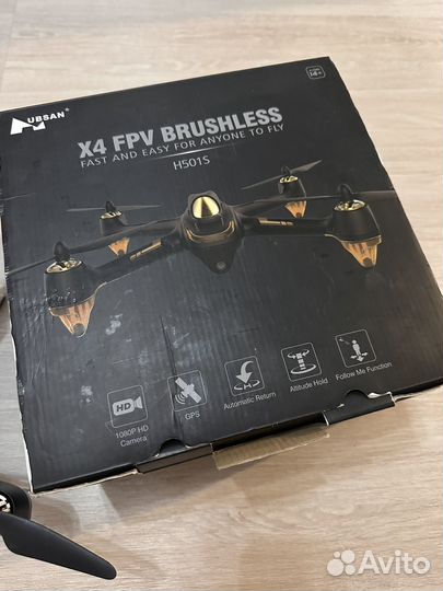 Квадрокоптер hubsan h501s